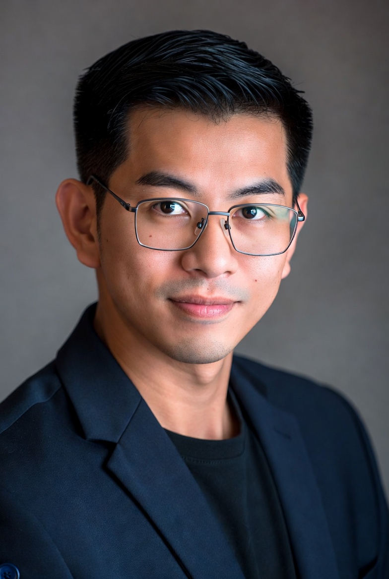 Kenji Sato, Data & Analytics